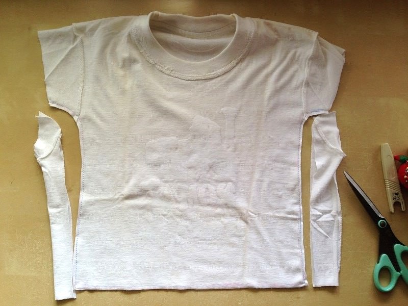 大人用tシャツを子ども用に簡単リメイク 作り方の手順