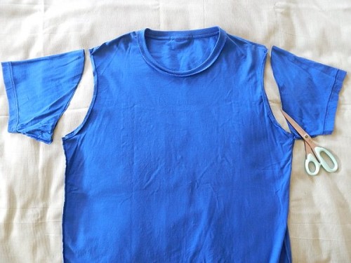 Make a Bag From a Tshirt1