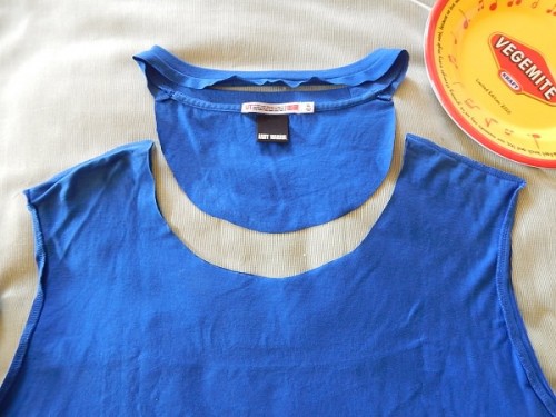 Make a Bag From a Tshirt3