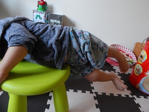 Make Kid Shorts Out of Old Clothes 14-2