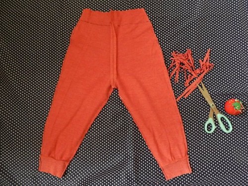 Make Kids Pants Out of Old Clothes10