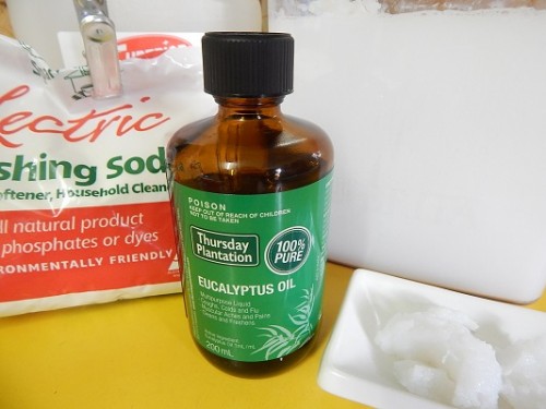 Homemade Liquid Laundry Soap 8