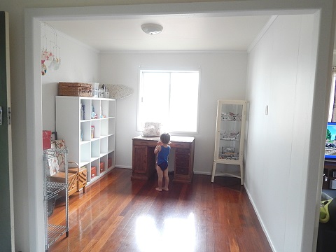 Old House DIY Painting17