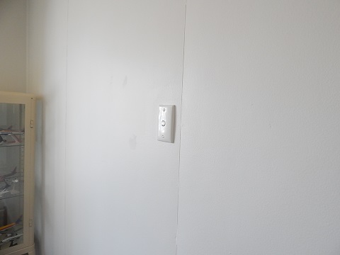 Repair Holes And Cracks In Walls8
