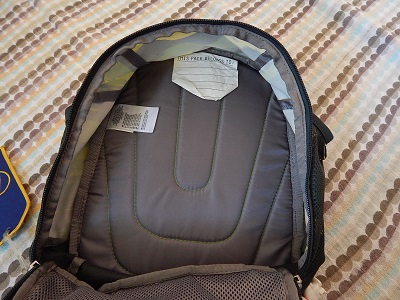 wash-and-clean-a-backpack23
