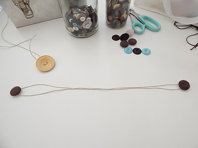Easy DIY Curtain Tie Backs10