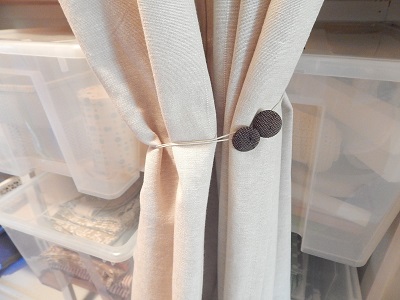 Easy DIY Curtain Tie Backs12