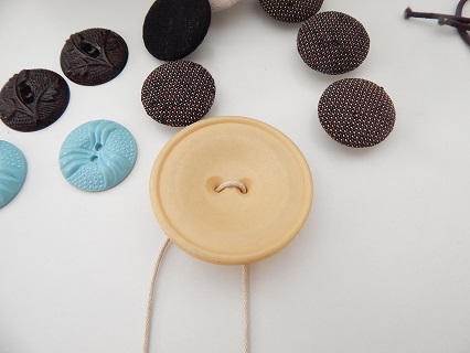Easy DIY Curtain Tie Backs3