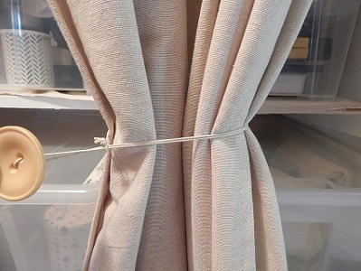Easy DIY Curtain Tie Backs5