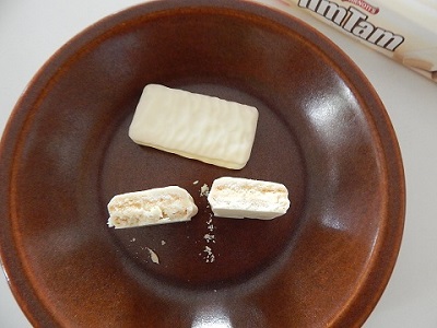 TimTam White4