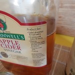 酸性の酢リンスで髪の毛サラサラふわふわ！効果・作り方