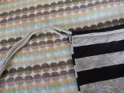 How To Thread A Drawstring9