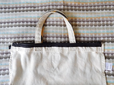 How to Add a Zipper to a Finished Bag21