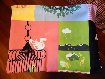DIY Curtain With Pockets3