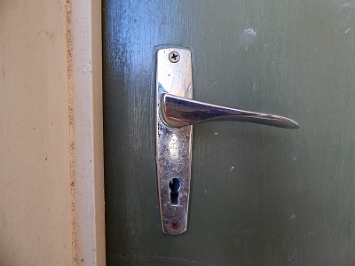 Painting Old Doors11