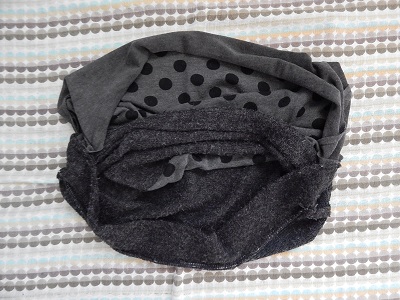 make-a-snood-from-a-sweater27