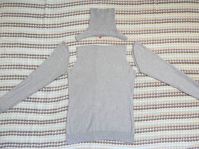 make-a-snood-from-a-sweater3-1
