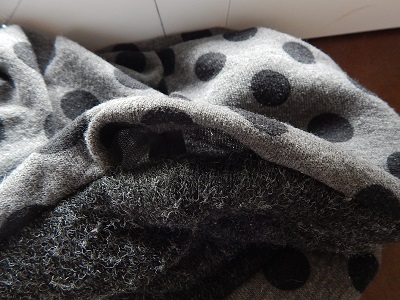 make-a-snood-from-a-sweater31