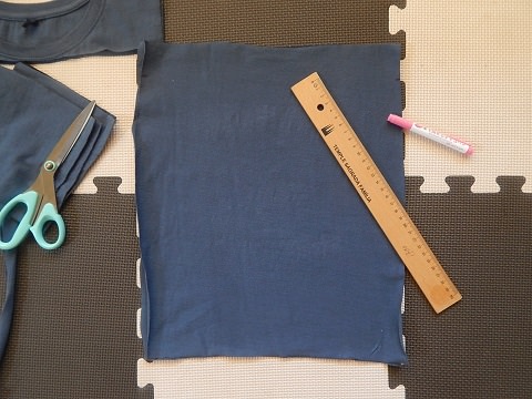 Make A Drawstring Bag From A Tshirt3