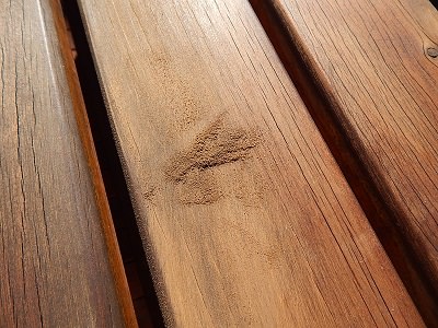 wood-furniture-maintenance15